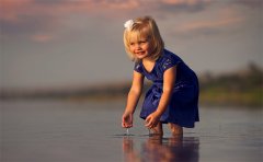 ������Ҫ���ϵİ�ʾ ���ǰ�α��ֳ�������