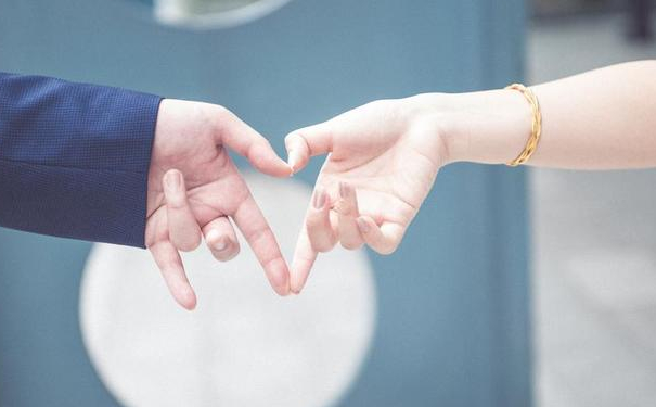 ���ֺ���ػ��Ӧ��,������4������,�Է��ٺ���Ҳ���Ӧ�㸴��