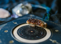 �����г�����������Ȼ��ɫ ��λ��为��Ӱ��